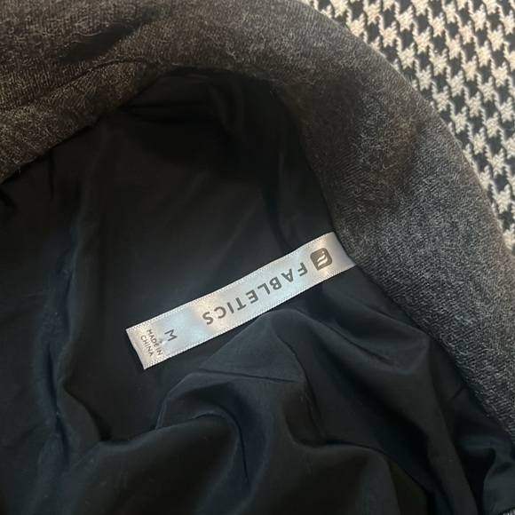 Fabletics jacket - Picture 6 of 7